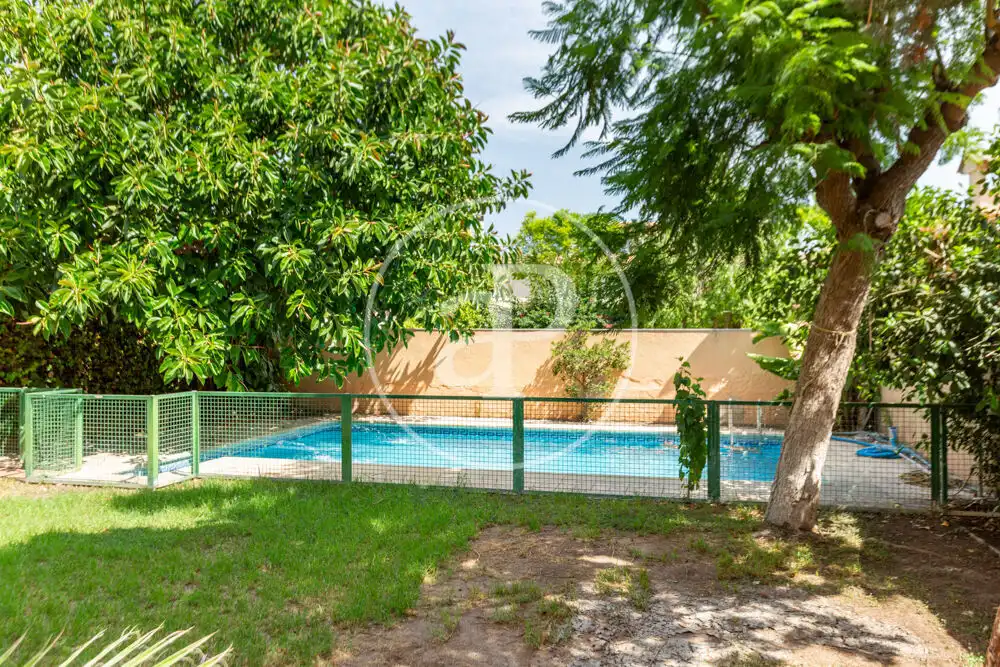 Piscina de Casa o xalet en venda en L'Eliana amb Aire condicionat, Calefacció i Jardí privat