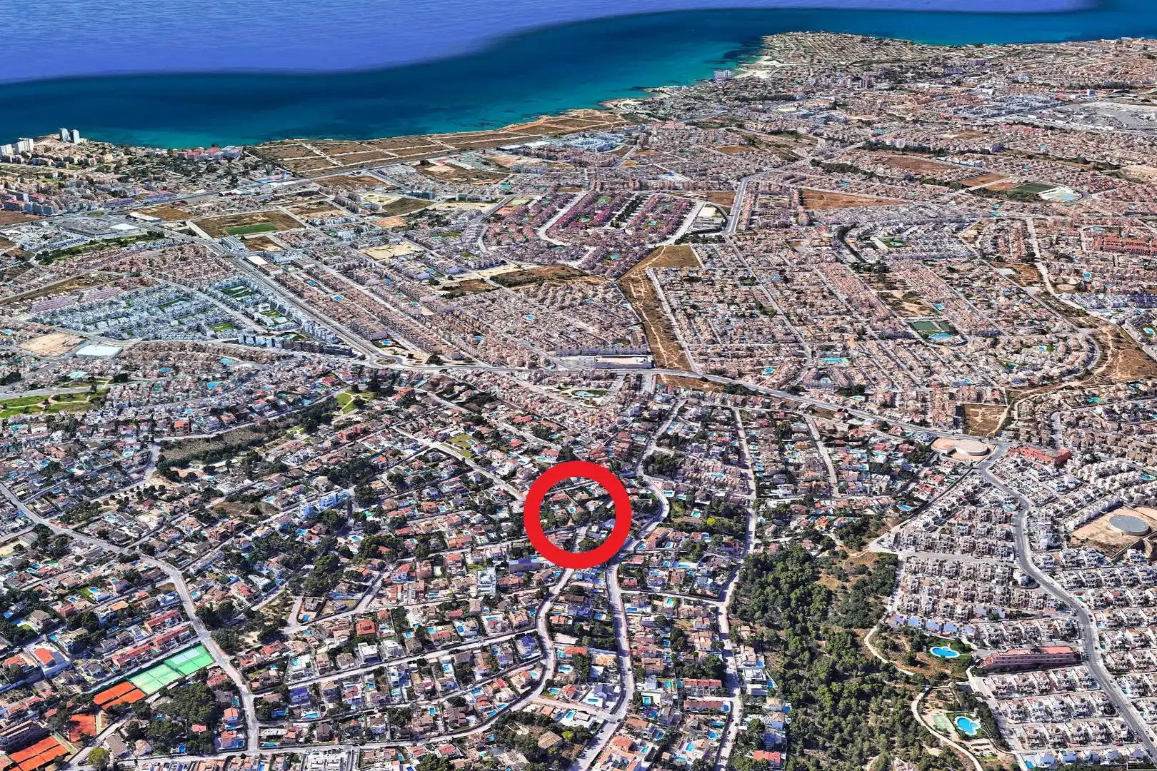 Vista exterior de Casa o chalet en venta en Torrevieja con Aire acondicionado, Calefacción y Jardín privado