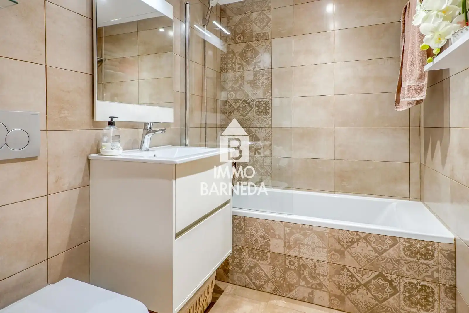 Badezimmer von Wohnung zum Verkauf in Roses mit Heizung, Terrasse und Schwimmbad