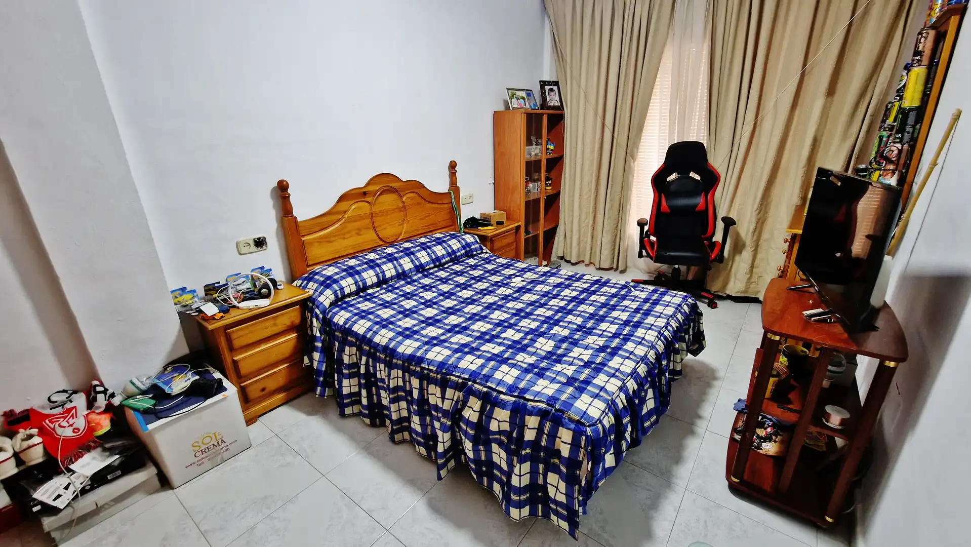 Schlafzimmer von Einfamilien-Reihenhaus zum Verkauf in Vélez de Benaudalla mit Terrasse, Abstellraum und Möbliert