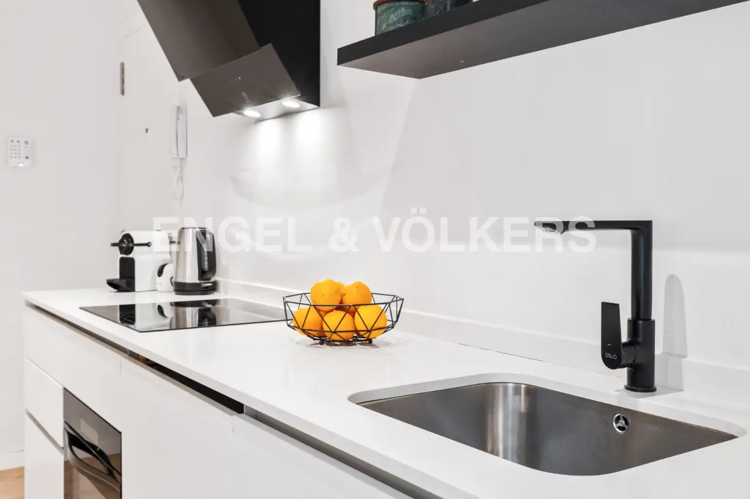 Küche von Wohnung zur Miete in Barcelona mit Klimaanlage, Heizung und Parkett