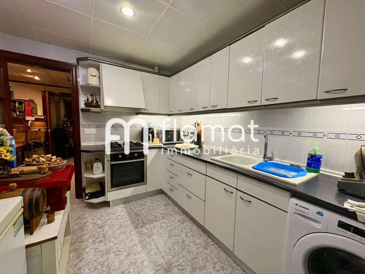 Küche von Maisonette zum Verkauf in Barcelona mit Klimaanlage und Terrasse