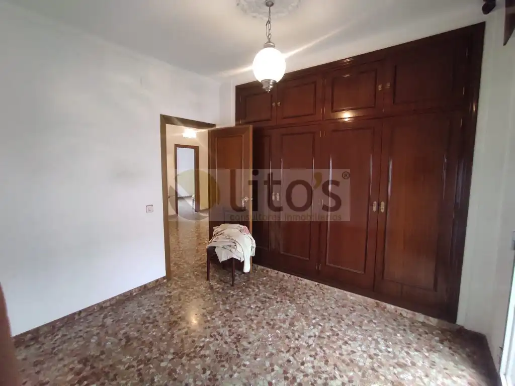 Dormitori de Casa adosada en venda en Dos Hermanas