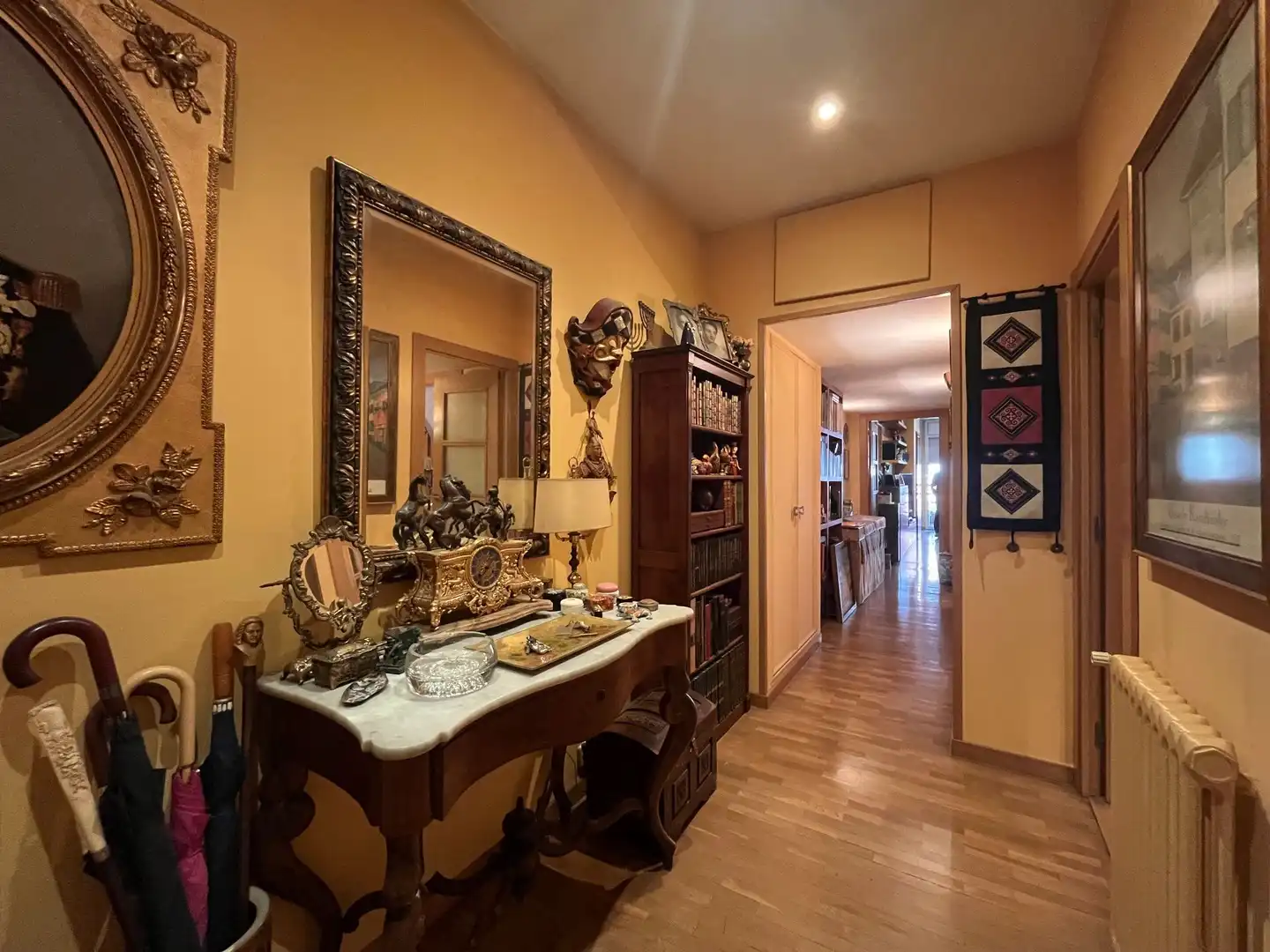 Piso con ascensor en venta en NAPOLS 216, imagen 3