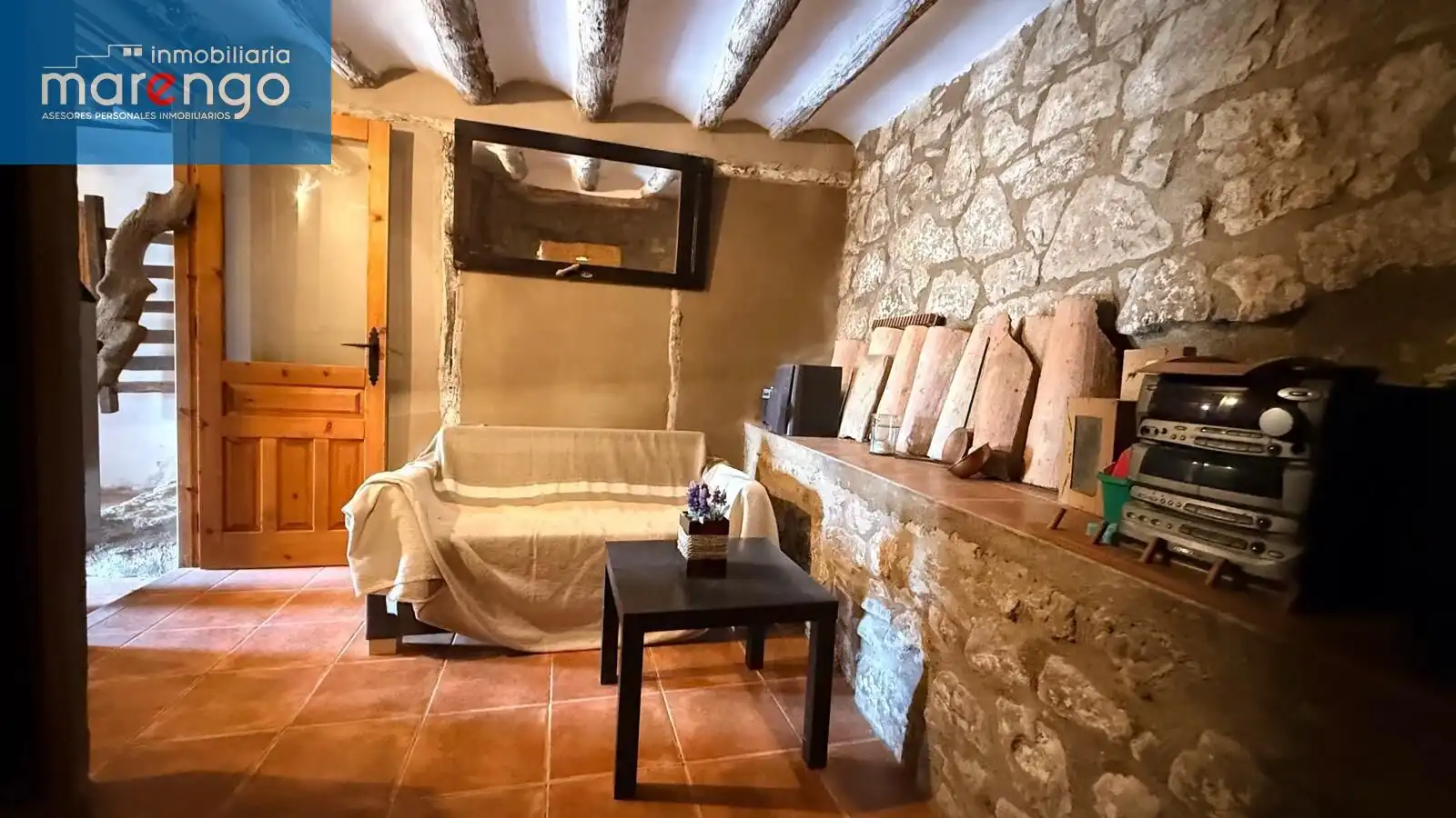 Sala d'estar de Casa o xalet en venda en Ares del Maestrat amb Terrassa i Traster