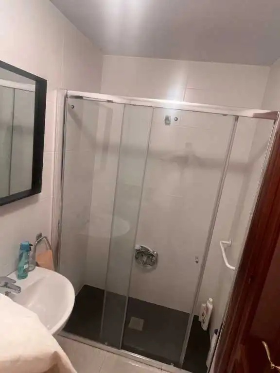 Baño de Dúplex en venta en Bárcena de Pie de Concha con Calefacción, Trastero y Amueblado