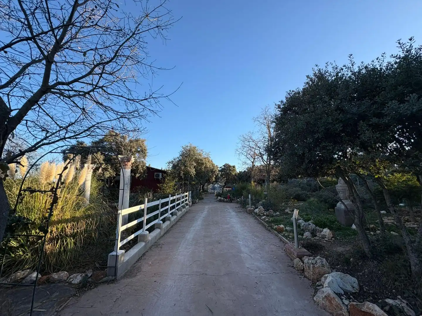 Vista exterior de Casa o xalet en venda en Loranca de Tajuña amb Aire condicionat, Calefacció i Jardí privat