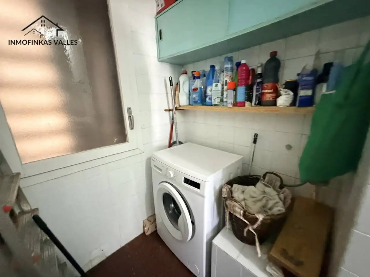 Kitchen of Flat for sale in Sant Andreu de la Barca, Barcelona