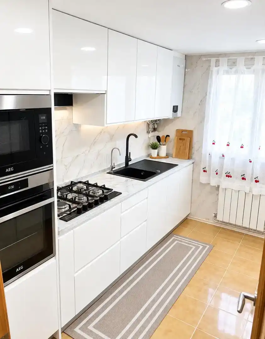 Cuina de Pis en venda en Mislata amb Aire condicionat, Terrassa i Balcó