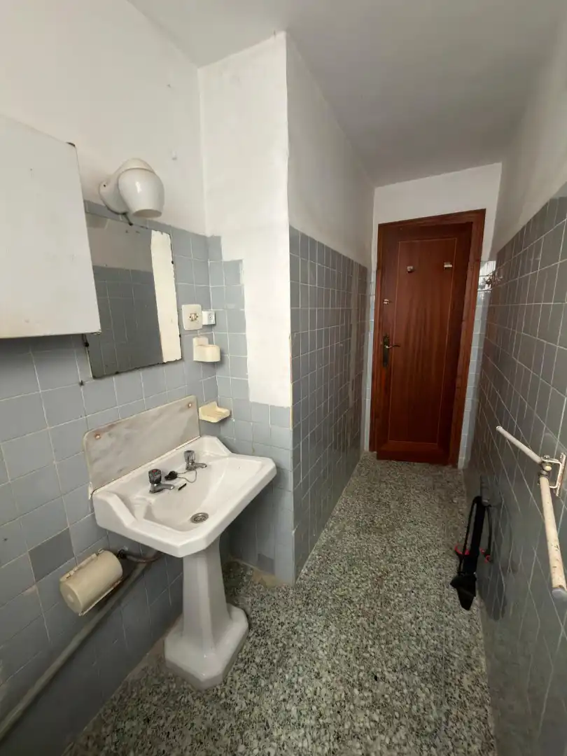 Bany de Pis en venda en Zona Metro