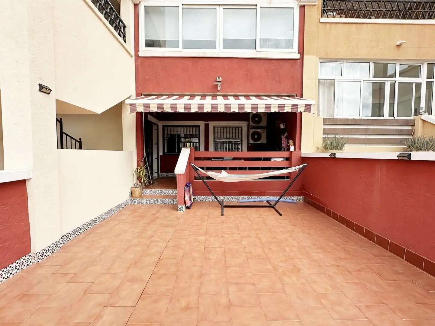 Bungalow con piscina in vendita a N/A, imagen 2
