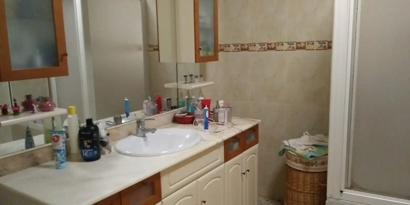 Badezimmer von Wohnung zum Verkauf in Vinaixa mit Klimaanlage und Möbliert