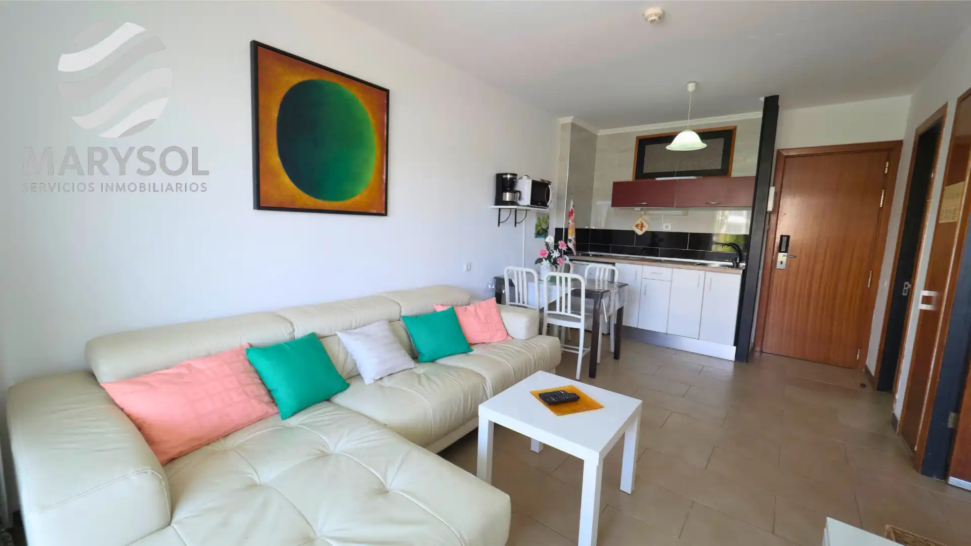 Sala d'estar de Apartament en venda en San Bartolomé de Tirajana amb Terrassa, Moblat i Microones