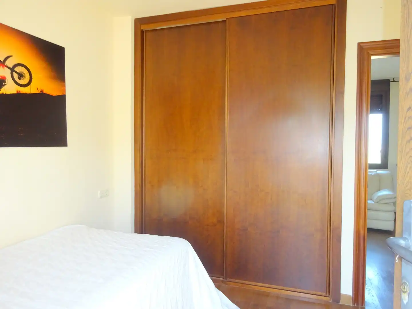 Dormitori de Casa adosada en venda en Alhaurín de la Torre amb Aire condicionat, Jardí privat i Terrassa