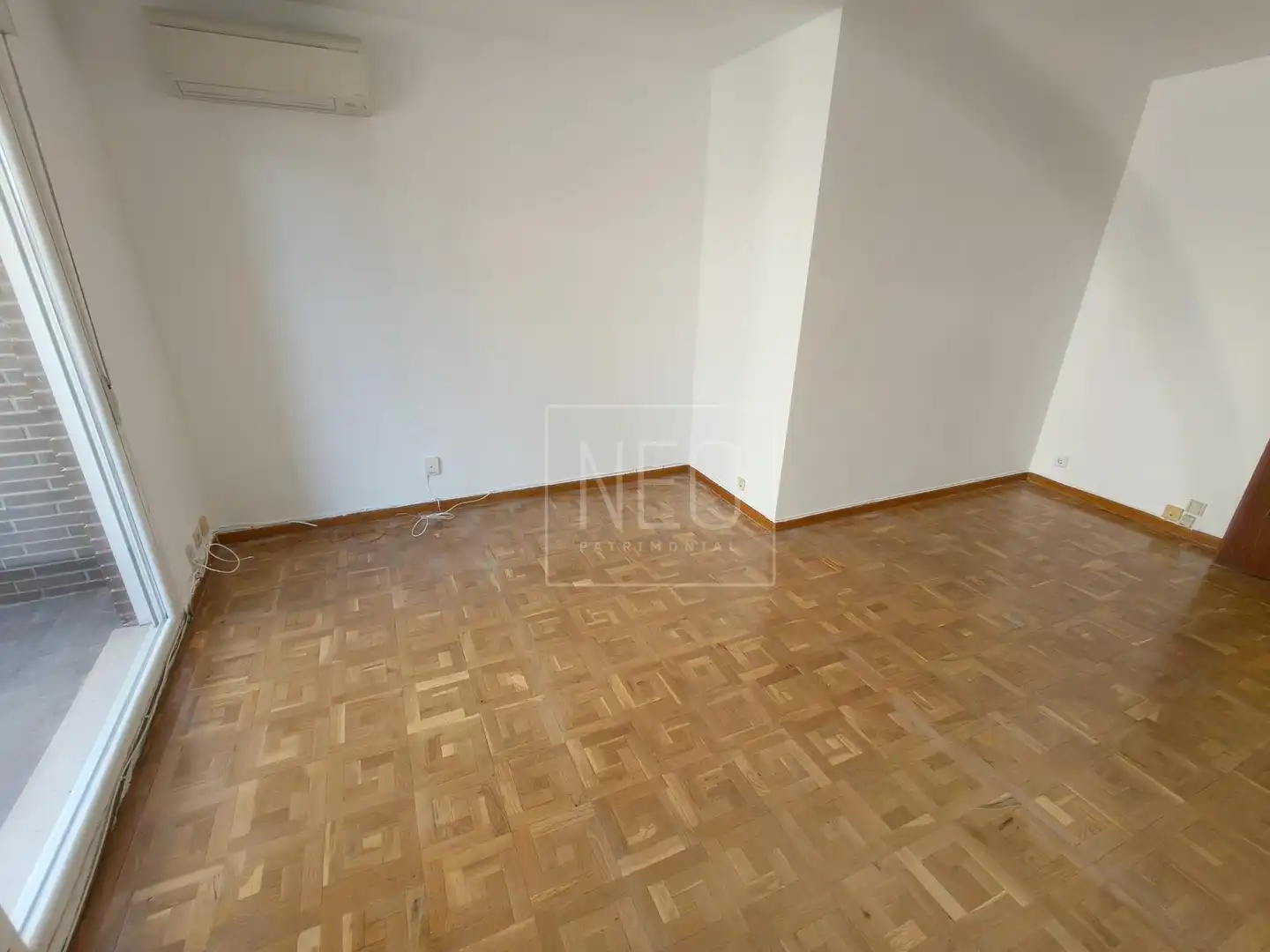 Wohnung zum Verkauf in Las Rozas de Madrid mit Klimaanlage, Heizung und Parkett
