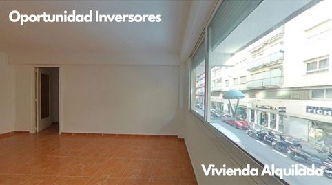 Tarragona. C. Sevilla. Piso de 4 habitaciones en venta.
