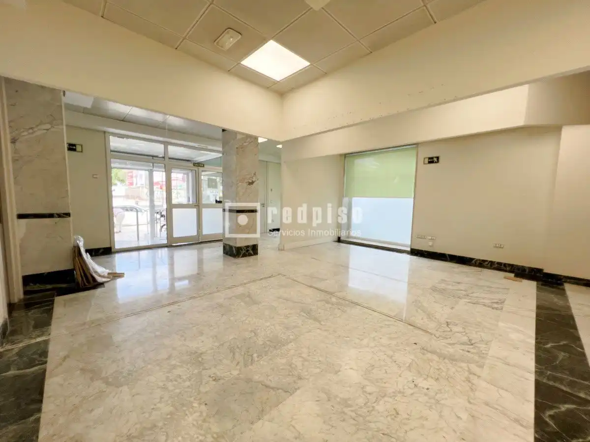 Local en venta en Málaga con Aire acondicionado