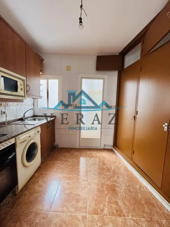 Küche von Wohnung zum Verkauf in Talavera de la Reina mit Heizung, Terrasse und Möbliert