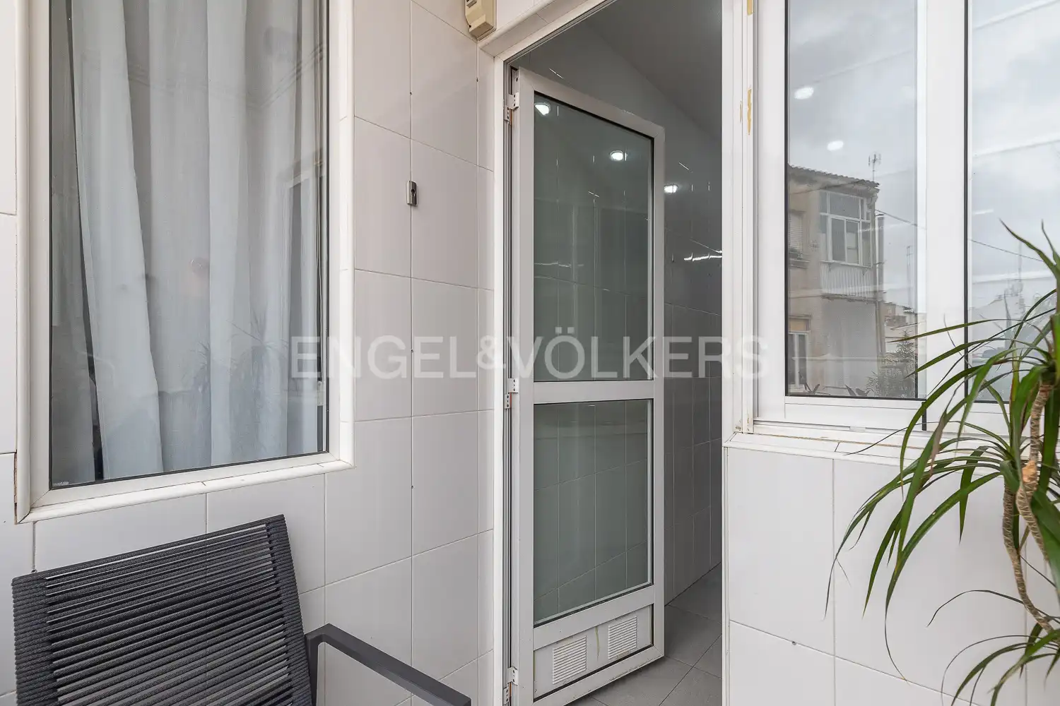 Balcony of Flat for sale in Valencia  with Air Conditioner, Heating and Furnished