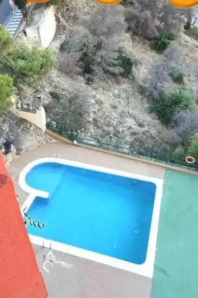 Piscina de Apartament en venda en Benidorm amb Aire condicionat, Moblat i Balcó