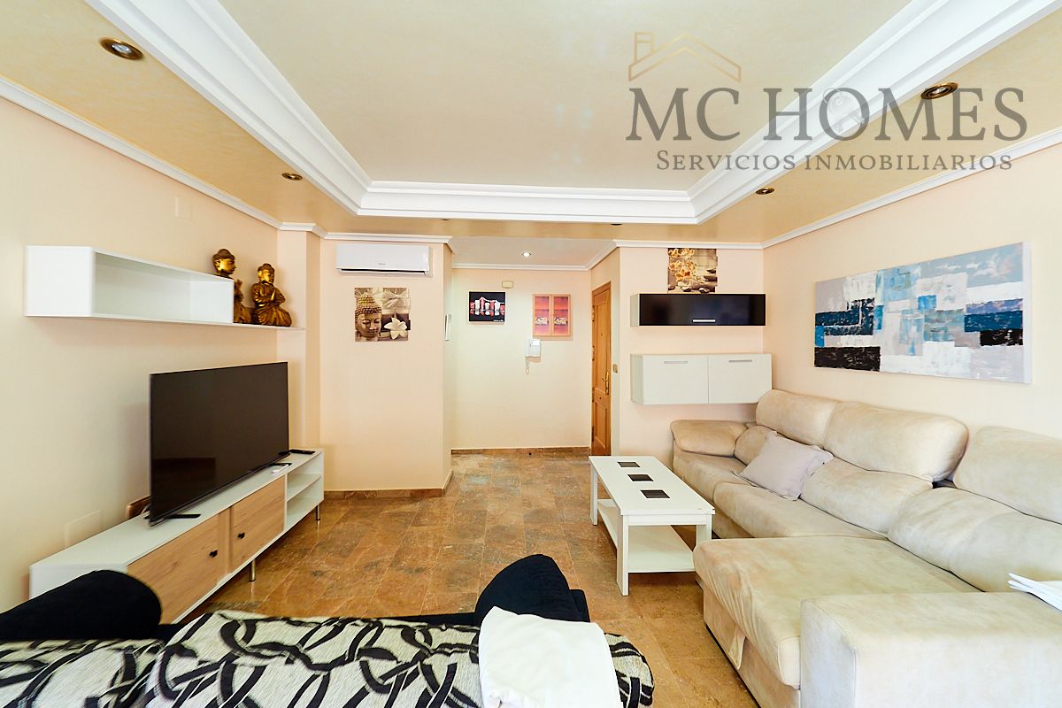 Living room of Flat for sale in Torrevieja  with Air Conditioner, Heating and Terrace
