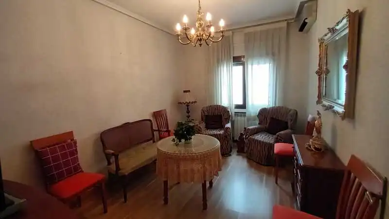 Sala de estar de Piso de alquiler en Madrid con Aire acondicionado, Calefacción y Terraza