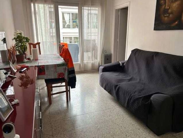 Piso en Venta en Carrer Nou de la Rambla en El Poble Sec - Parc de Montjuïc