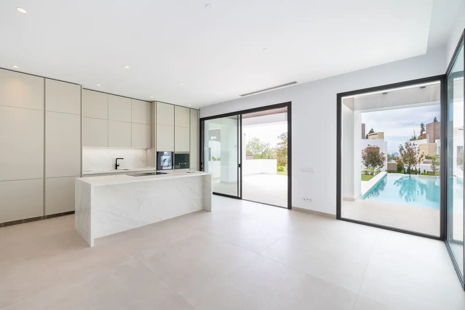 Casa con piscina in vendita a Milla de Oro, imagen 2