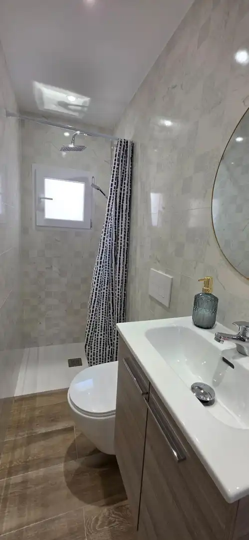 Baño de Apartamento en venta en L'Ametlla de Mar  con Aire acondicionado, Terraza y Trastero