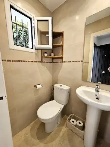 Bathroom of Detached homes for rent in Sotogrande  with Air Conditioner, Private garden and Terrace