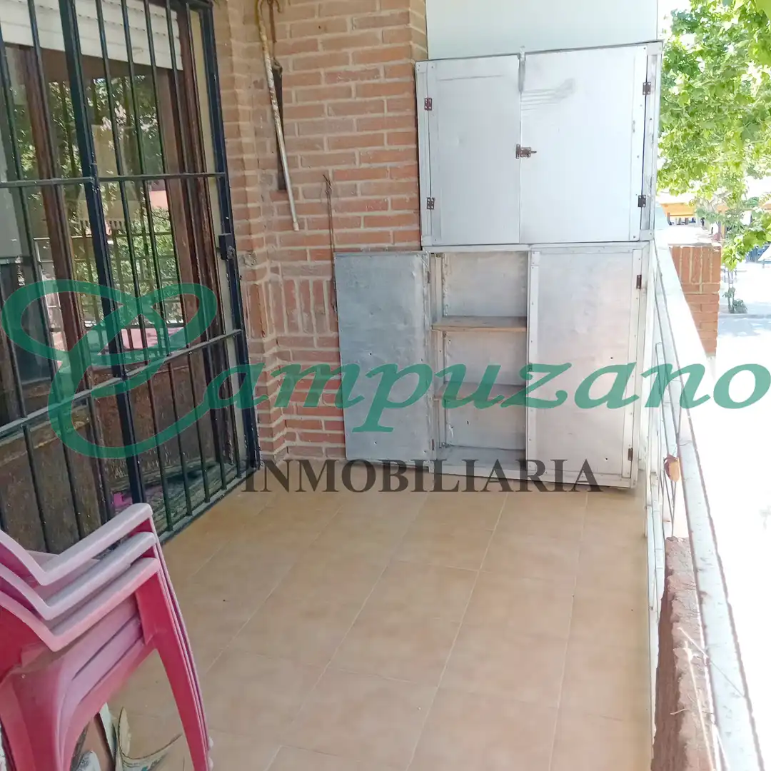 Piso en venta en Torrejón de la Calzada con Terraza, Amueblado y Balcón