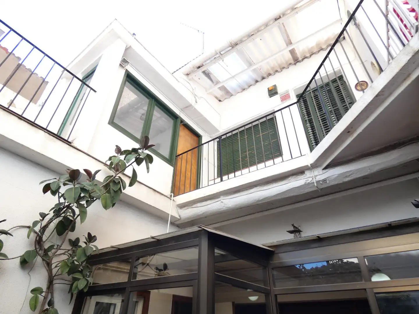 Vista exterior de Finca rústica en venta en Ripollet con Calefacción, Terraza y Trastero