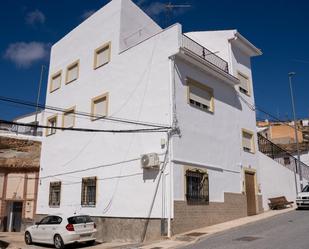 Vista exterior de Casa o xalet en venda en Zújar amb Aire condicionat i Balcó