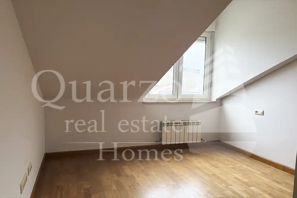Habitación de Piso en venta en Hontanares de Eresma con Aire acondicionado y Trastero