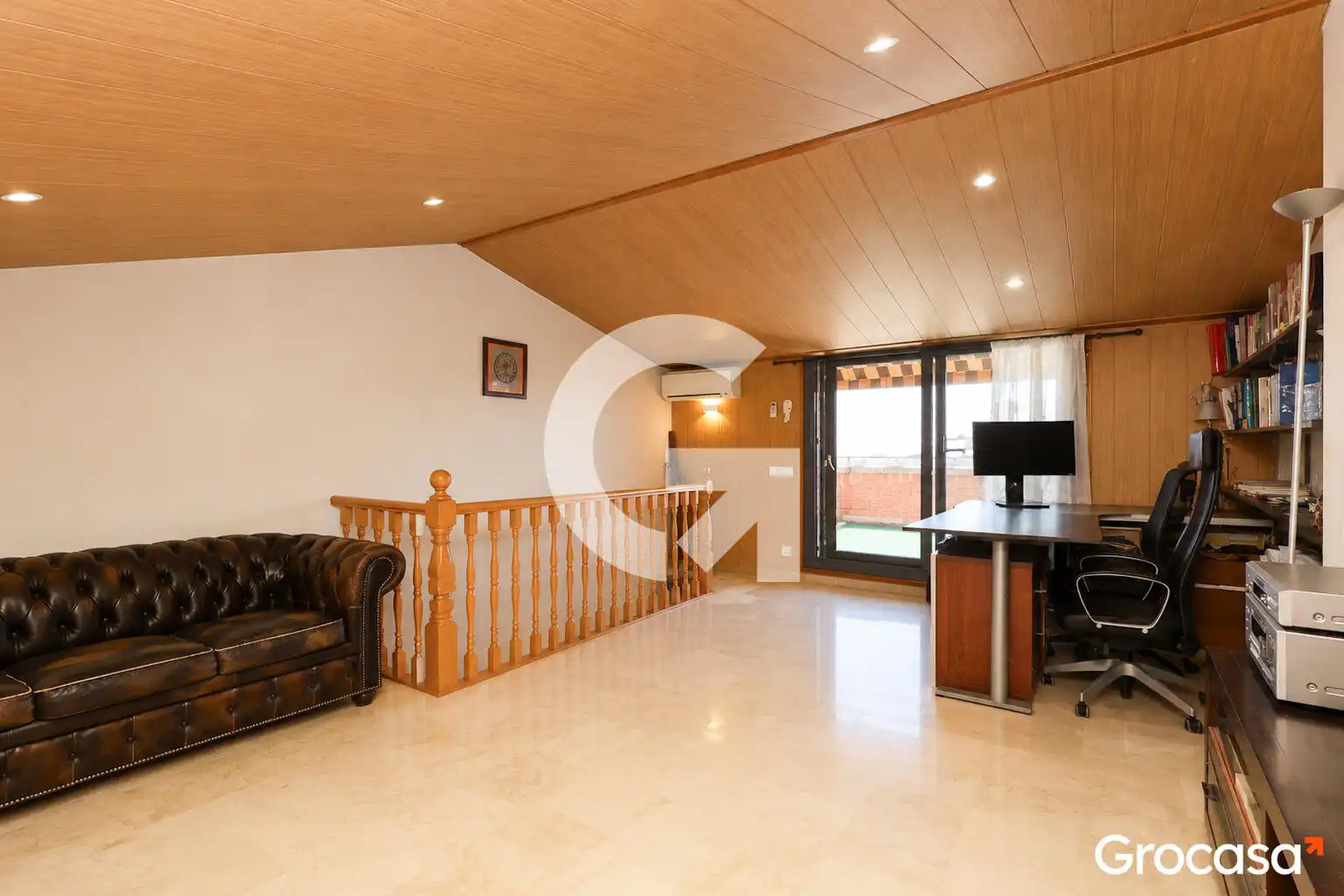 Casa adosada en venta en El Prat de Llobregat con Aire acondicionado, Calefacción y Terraza