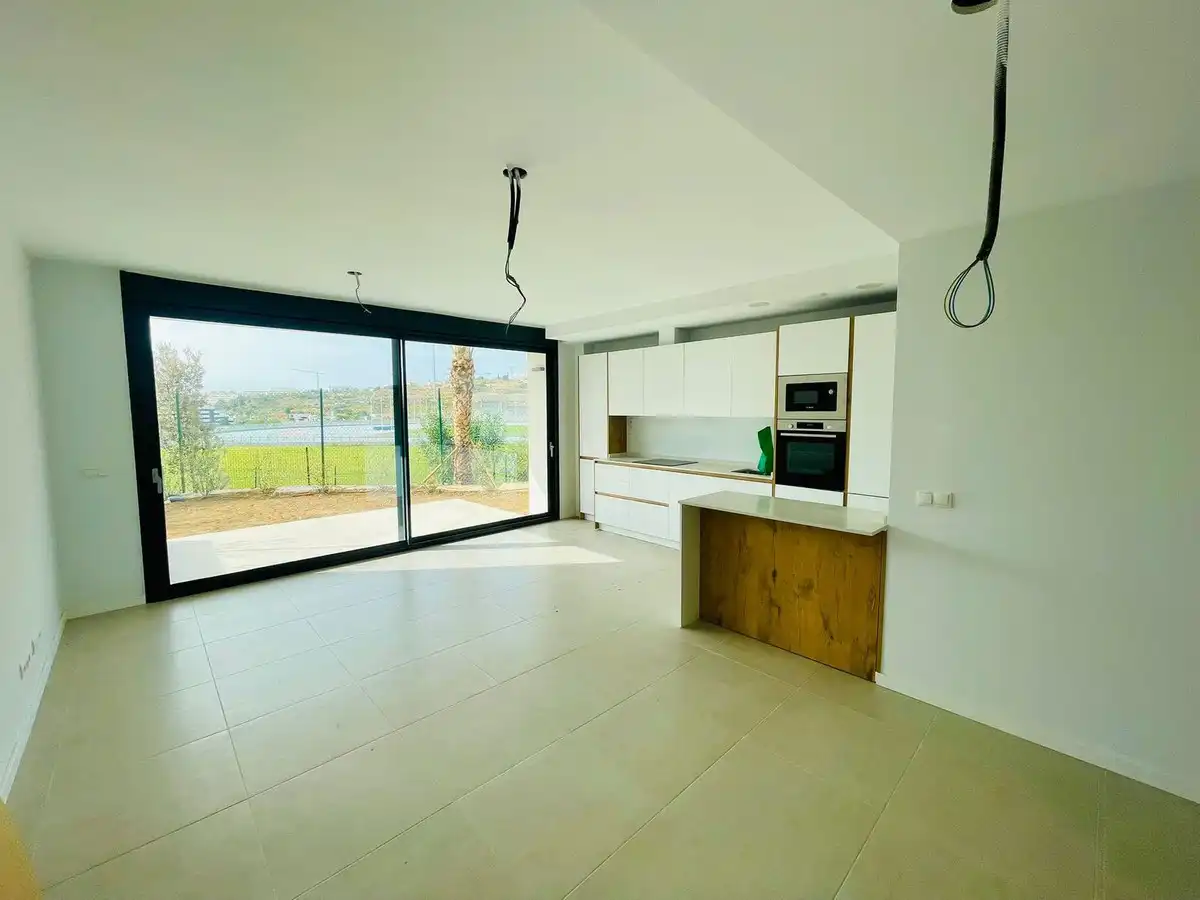 Piso con piscina en venta en Estepona - Estepona,Centro,Avenida Juan Carlos I