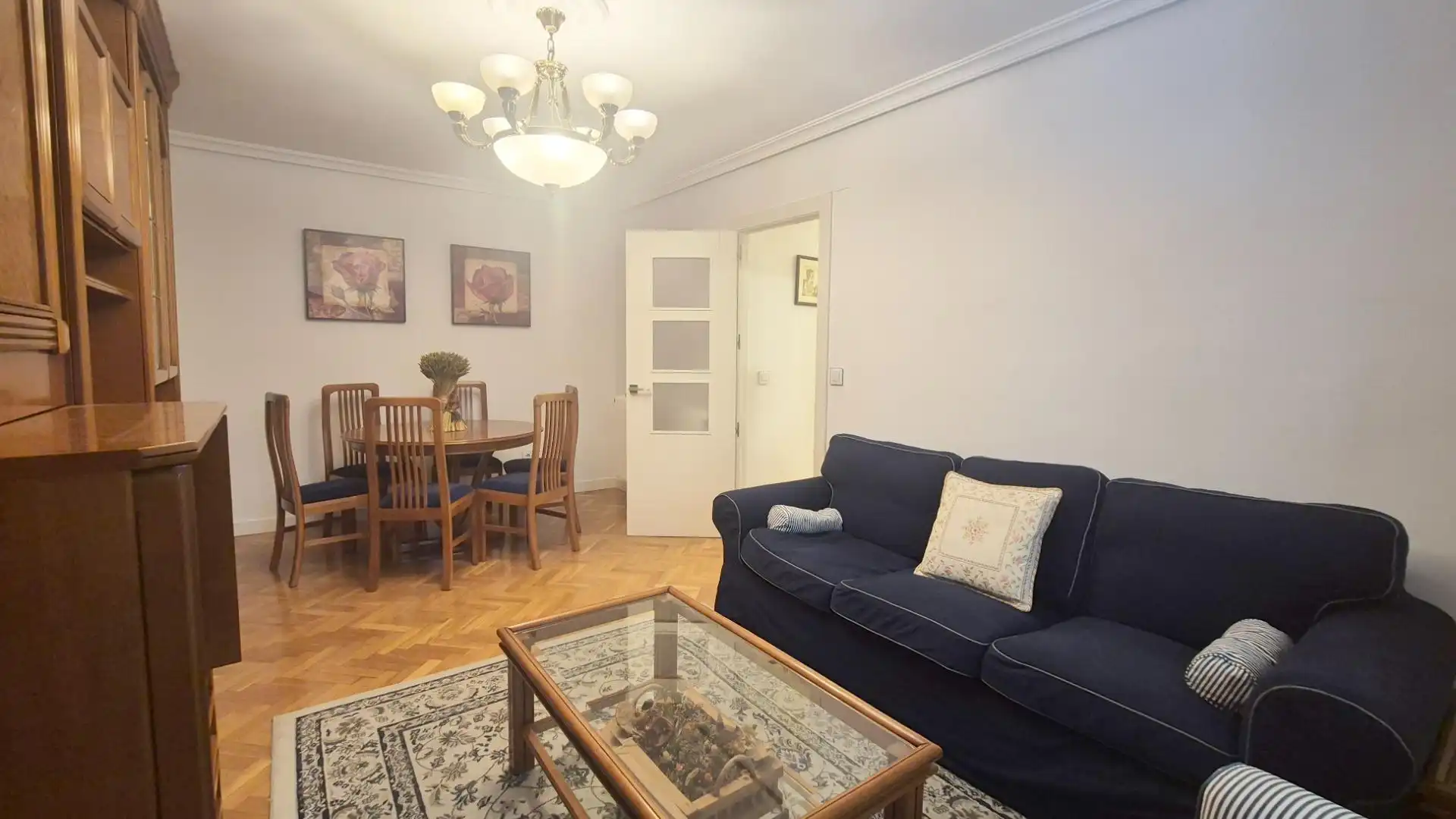 Sala de estar de Piso de alquiler en Salamanca con Calefacción, Parquet y Amueblado