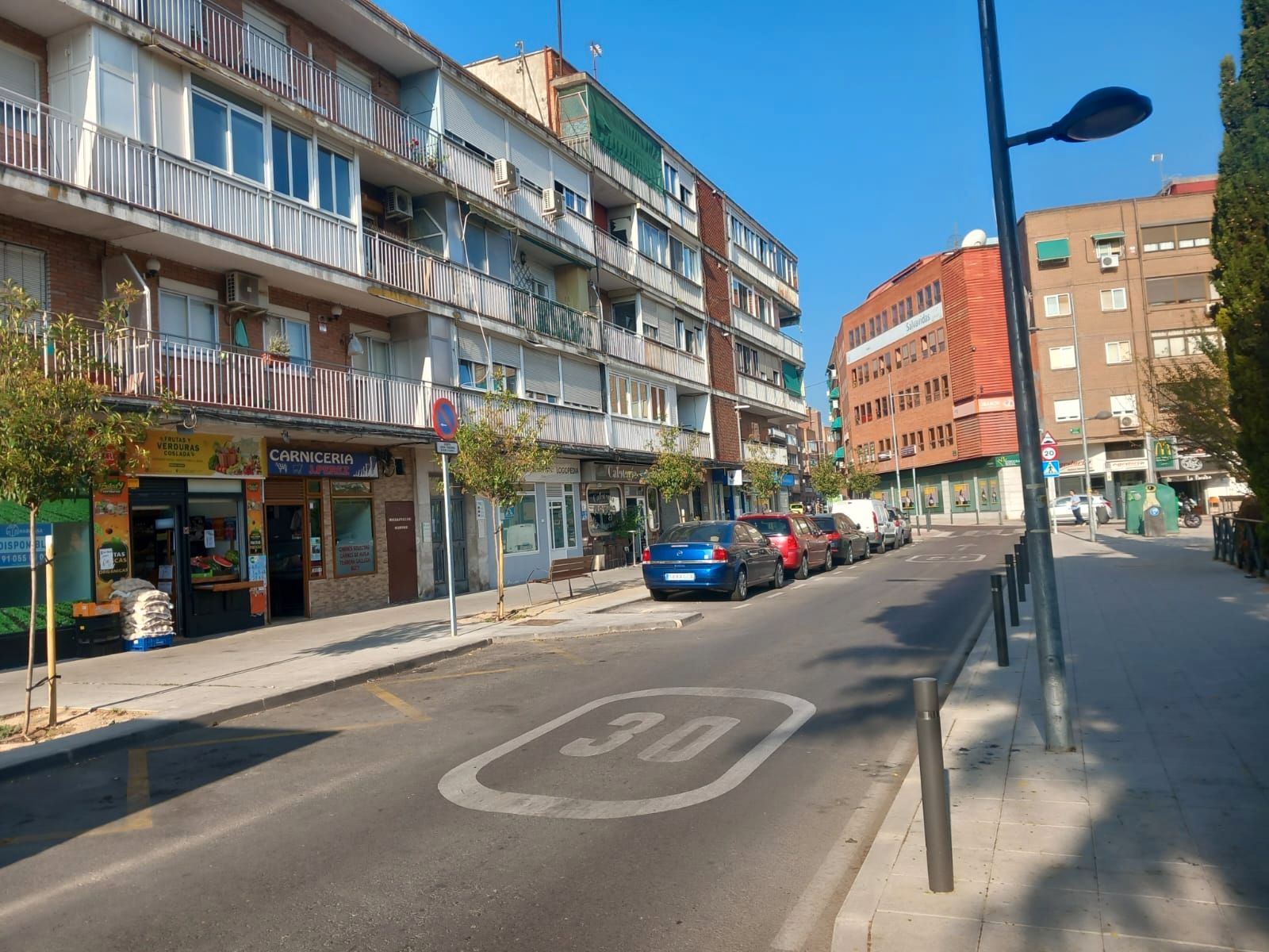 Exterior view of Premises for sale in Coslada  with Air Conditioner