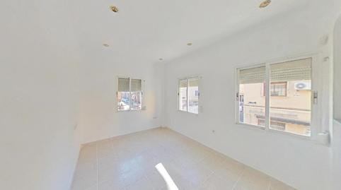 Photo 2 of Flat to rent in Almendrales, Madrid