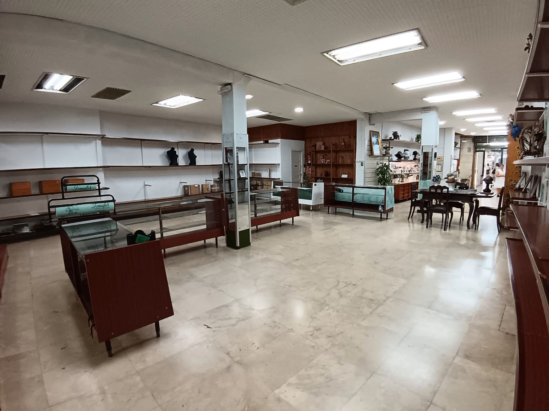 Local de alquiler en Pontevedra Capital 