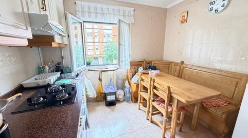 Foto 2 de Piso en venta en Pumarín, Gijón