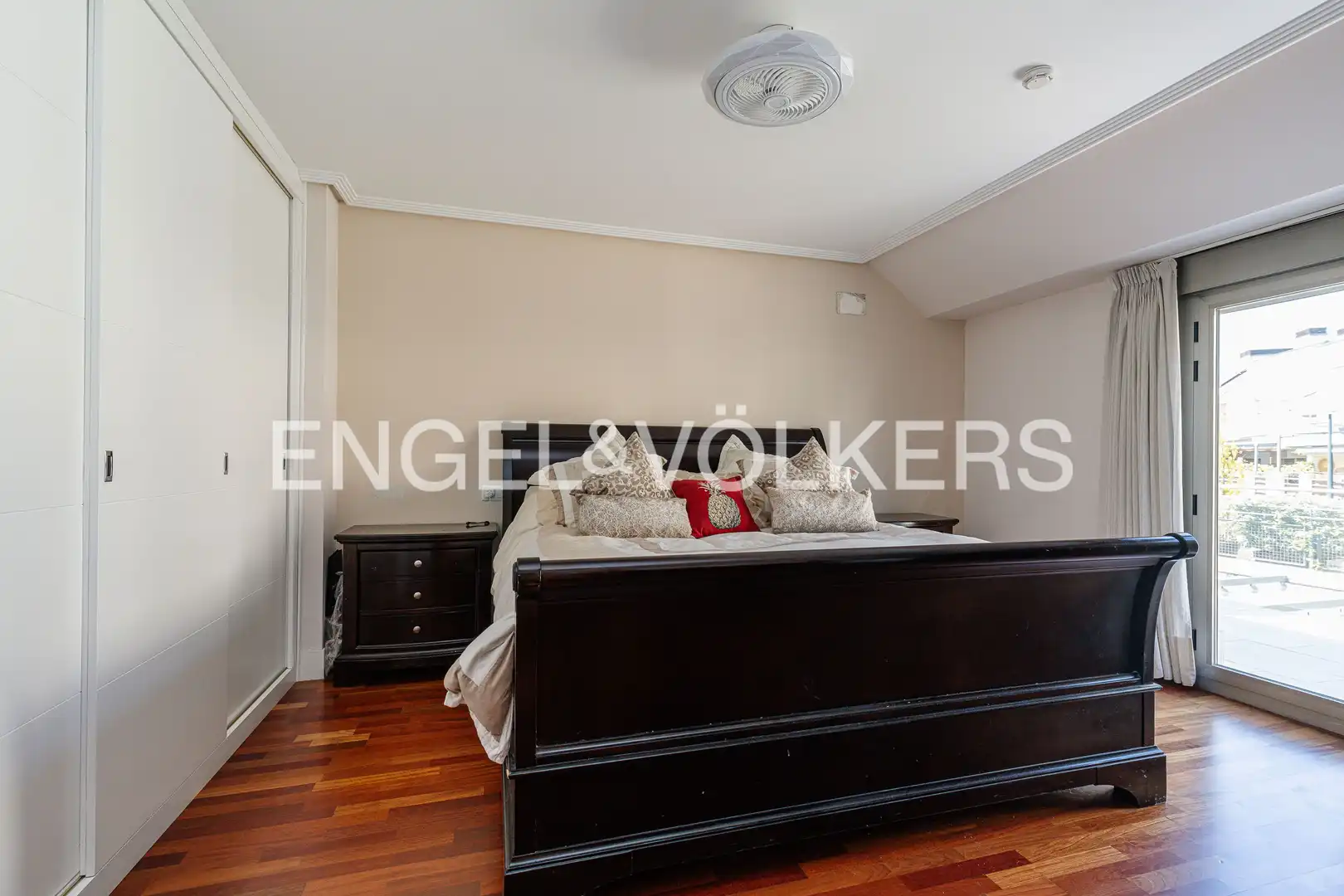 Bedroom of Detached homes for rent in Boadilla del Monte  with Air Conditioner, Heating and Parquet flooring