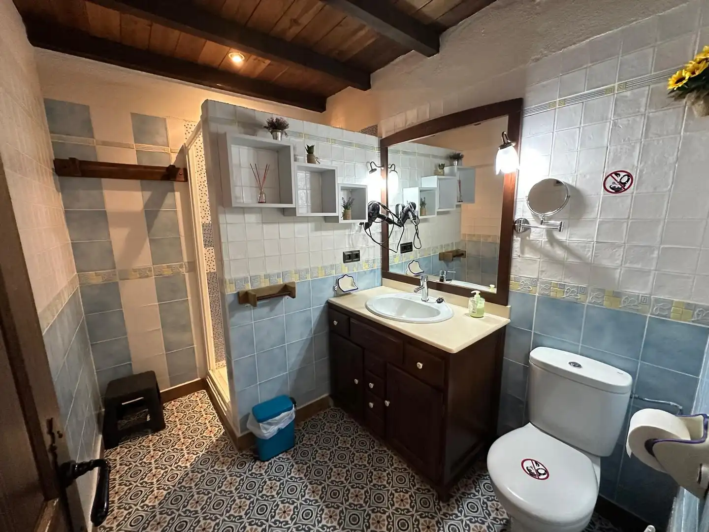 Baño de Casa o chalet en venta en Montearagón con Aire acondicionado, Calefacción y Jardín privado