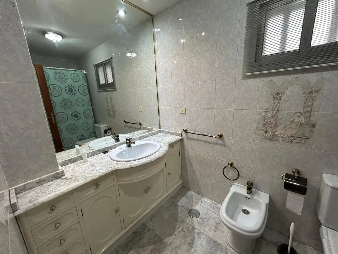 Baño de Piso en venta en Ciudad Real con Calefacción, Amueblado y Horno