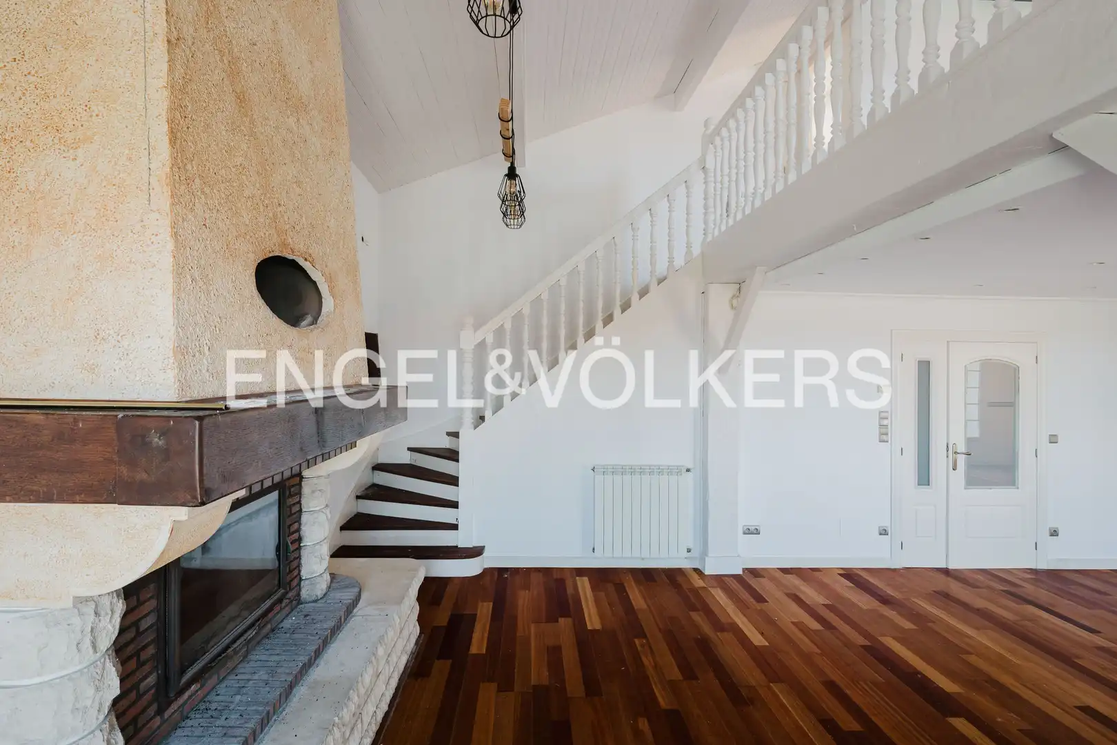 Sala de estar de Finca rústica en venta en Hendaye con Aire acondicionado, Calefacción y Jardín privado
