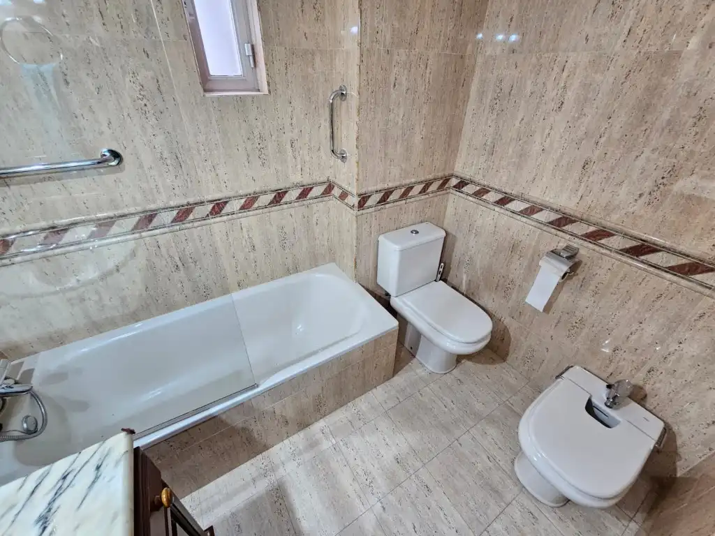 Baño de Piso en venta en Avilés