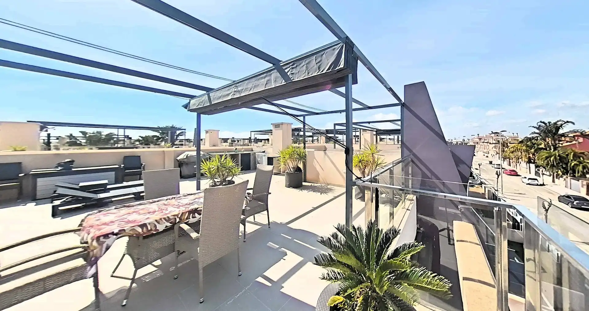 Terraza de Apartamento en venta en Pilar de la Horadada con Calefacción, Piscina y Amueblado