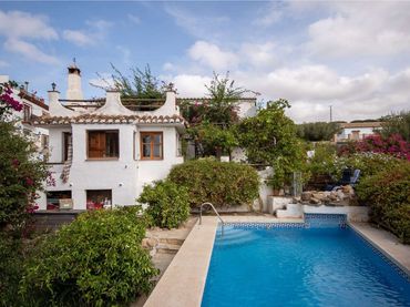 Xalet amb piscina en venda a Periana