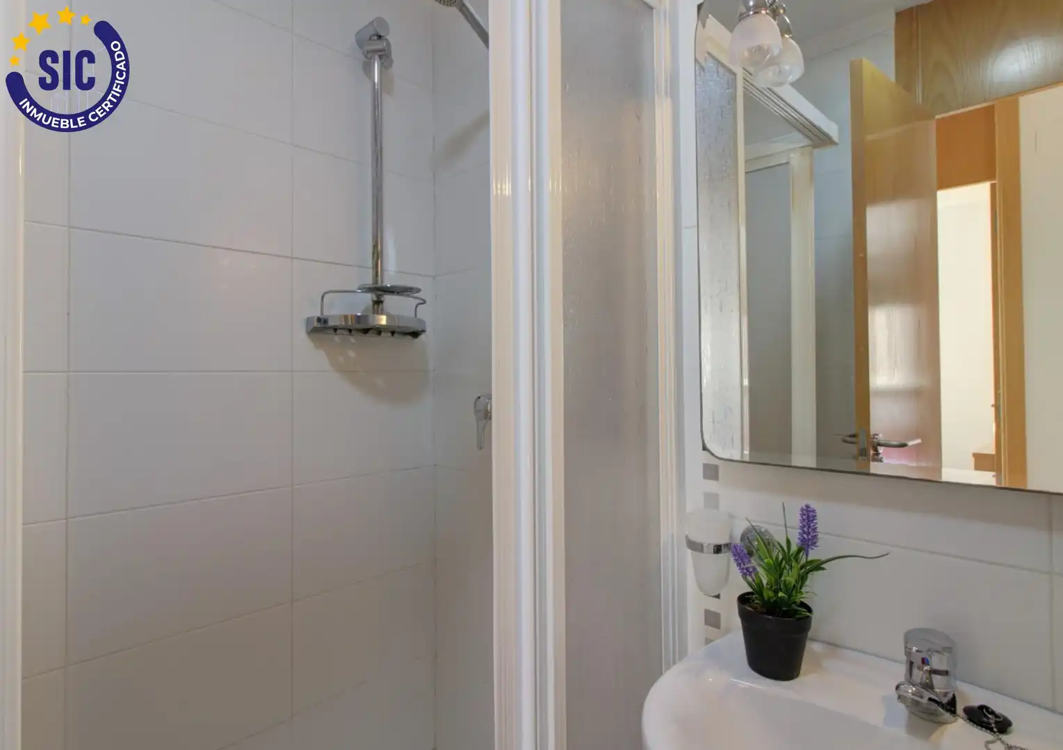 Baño de Casa adosada en venta en Chilches / Xilxes con Jardín privado, Terraza y Amueblado