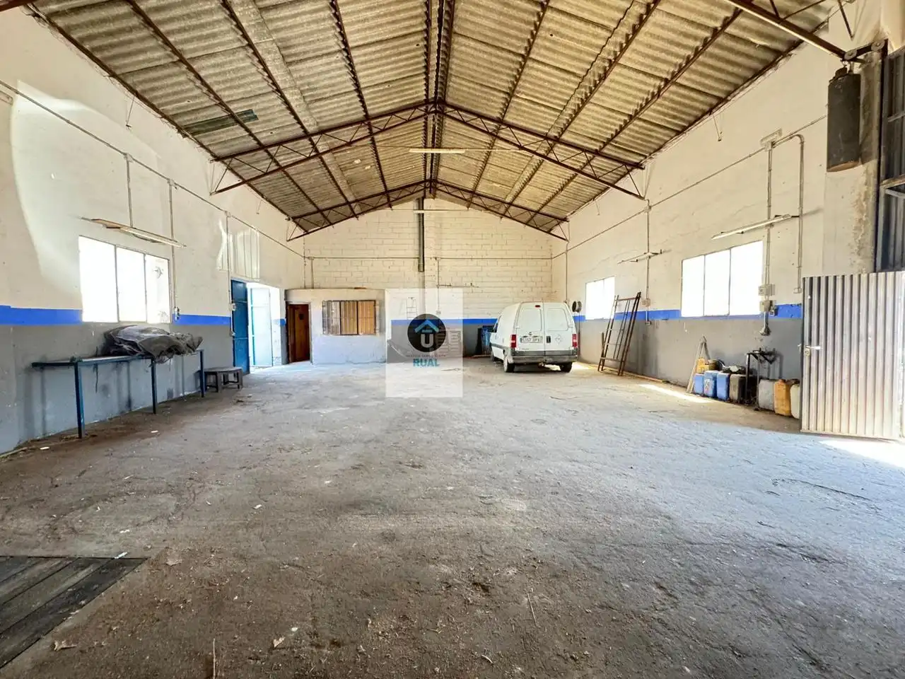 Vista exterior de Nave industrial en venta en Belvís de la Jara